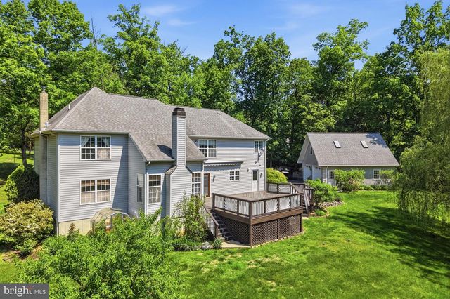 210 MENG RD, Schwenksville, PA 19473