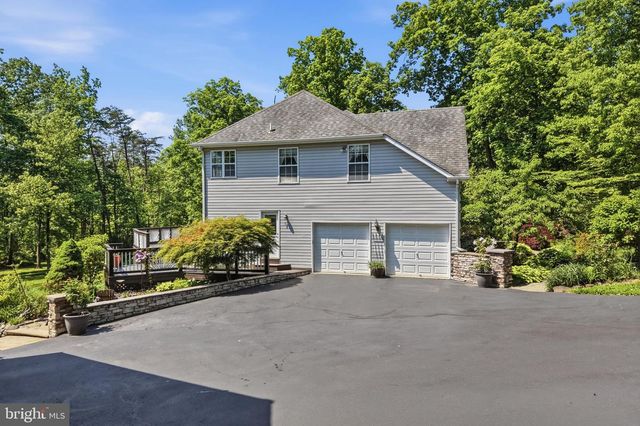 210 MENG RD, Schwenksville, PA 19473