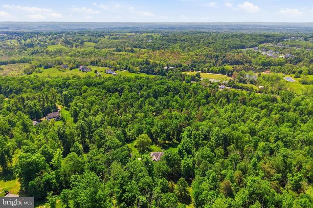 210 MENG RD, Schwenksville, PA 19473