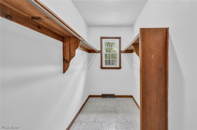 8556 Barbara Drive, Mentor, OH 44060