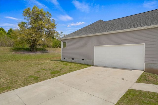 158 Old Denver Road, Anderson, SC 29625