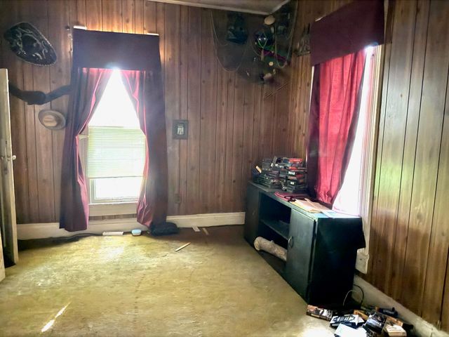 320 N Brewer Street, Vinita, OK 74301