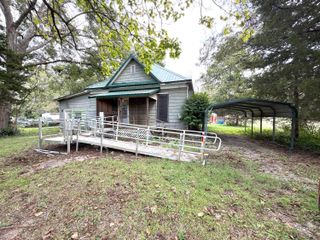 320 N Brewer Street, Vinita, OK 74301