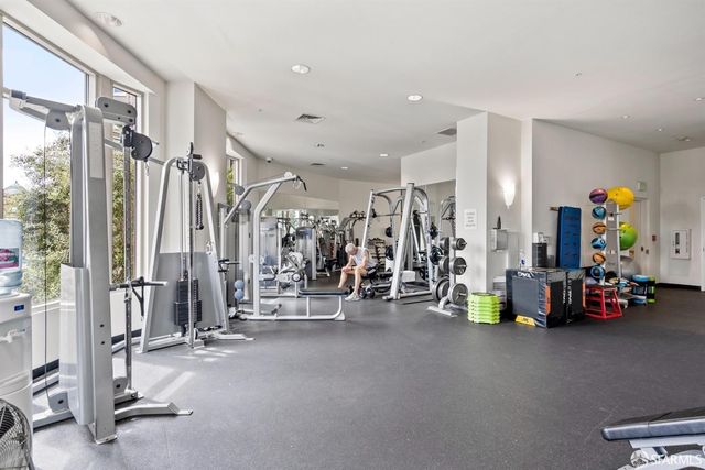 88 King Street 907, San Francisco, CA 94107