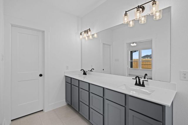 329 Gambels Quail Road, Waller, TX 77484