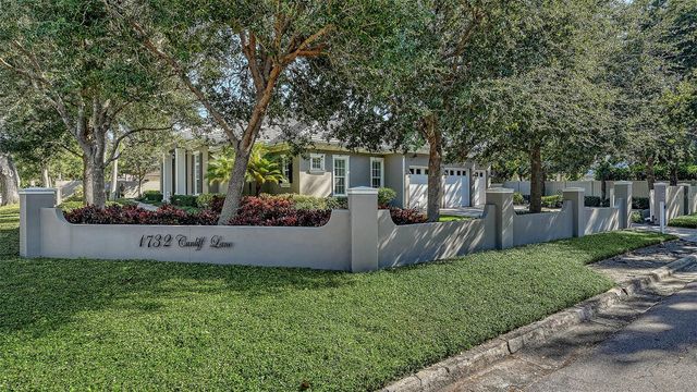1732 CUNLIFF LANE, Sarasota, FL 34239