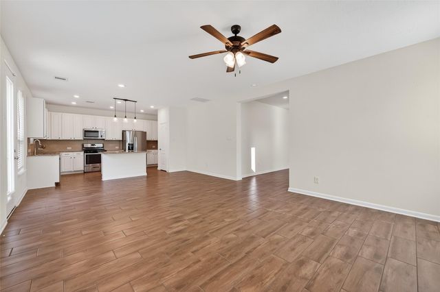 2107 Parnevik Place, Conroe, TX 77304