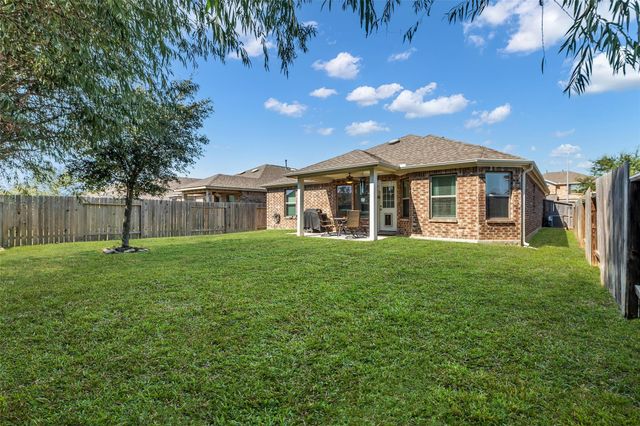 2214 Brickfielder Lane, Baytown, TX 77523