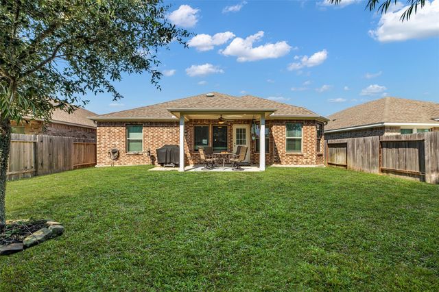 2214 Brickfielder Lane, Baytown, TX 77523