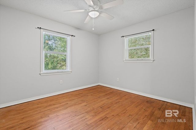 556 Middle Street, Fairhope, AL 36532