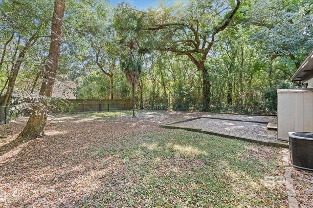 556 Middle Street, Fairhope, AL 36532