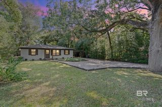 556 Middle Street, Fairhope, AL 36532