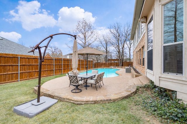 5717 Almond Lane, Fort Worth, TX 76244