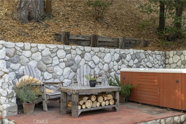 27710 West Shore Road, Lake Arrowhead, CA 92352