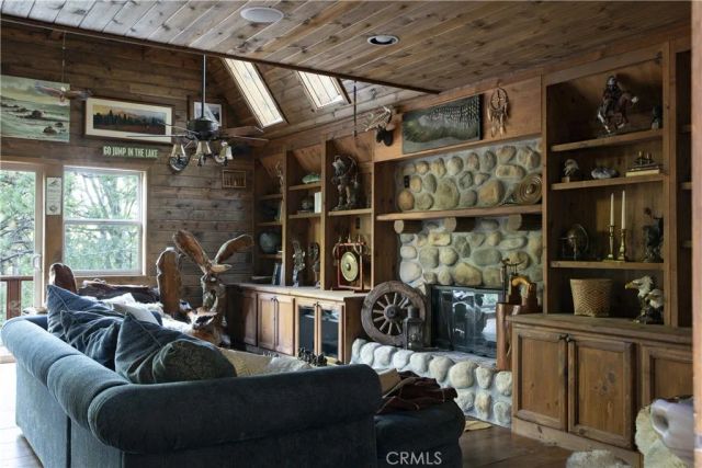 27710 West Shore Road, Lake Arrowhead, CA 92352