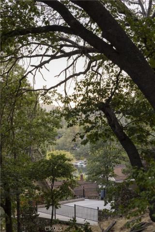 27710 West Shore Road, Lake Arrowhead, CA 92352