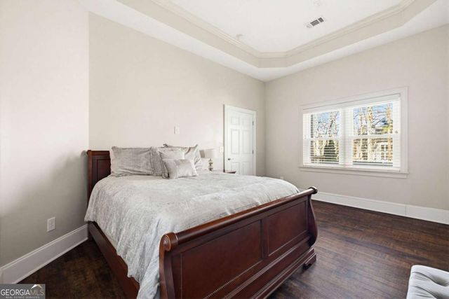 5110 Parkwood Oaks Lane, Smyrna, GA 30126