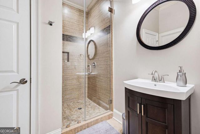 5110 Parkwood Oaks Lane, Smyrna, GA 30126