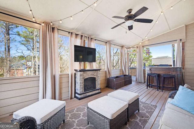 5110 Parkwood Oaks Lane, Smyrna, GA 30126