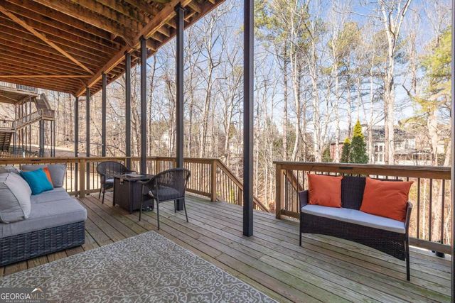 5110 Parkwood Oaks Lane, Smyrna, GA 30126