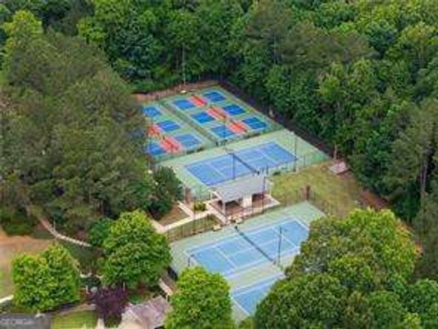 5110 Parkwood Oaks Lane, Smyrna, GA 30126