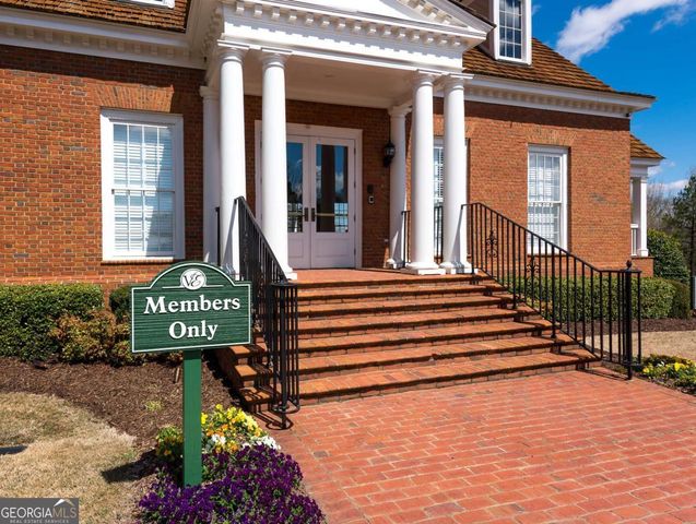 5110 Parkwood Oaks Lane, Smyrna, GA 30126