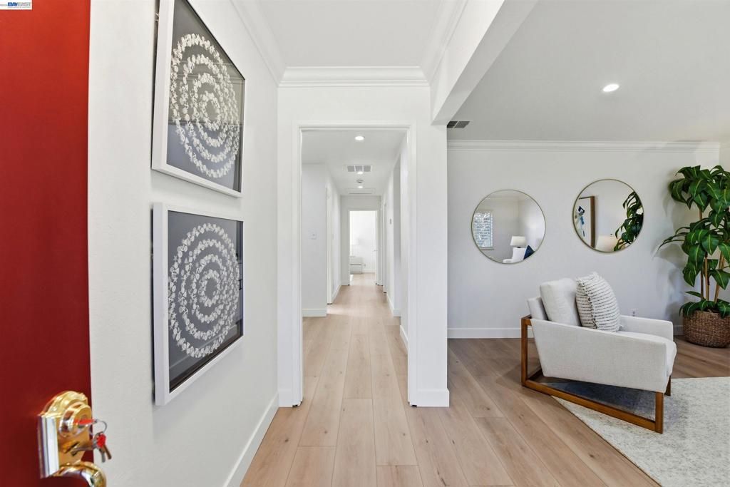 Image 2 of property listing at 4572 Theresa Ave, Fremont, CA 94538