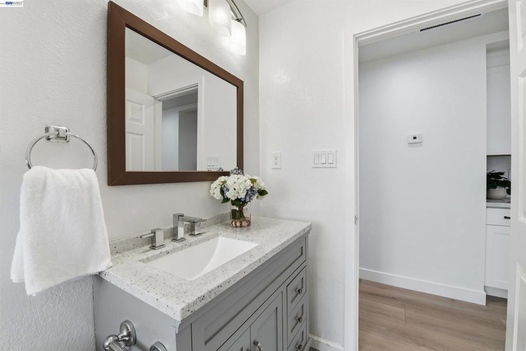 Image 25 of property listing at 4572 Theresa Ave, Fremont, CA 94538