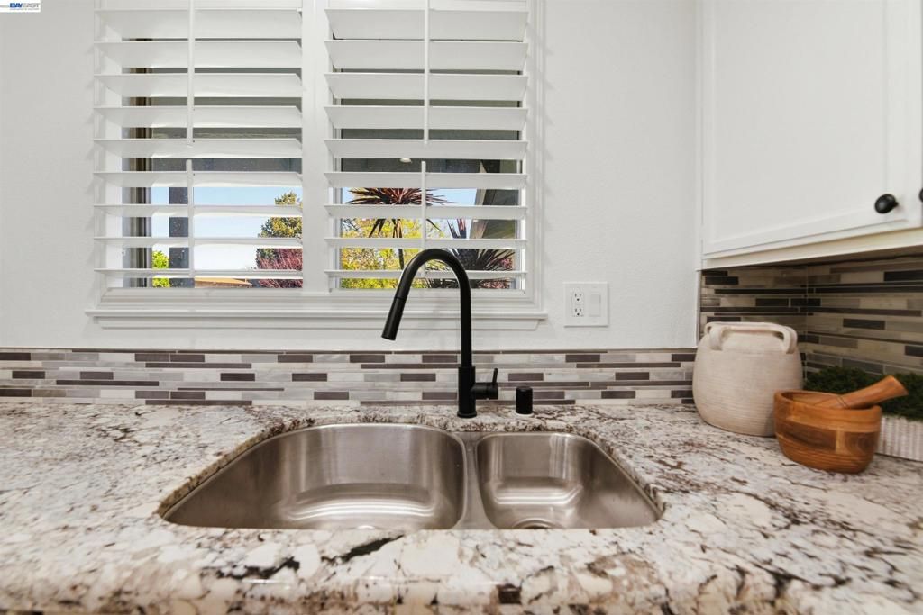 Image 8 of property listing at 4572 Theresa Ave, Fremont, CA 94538