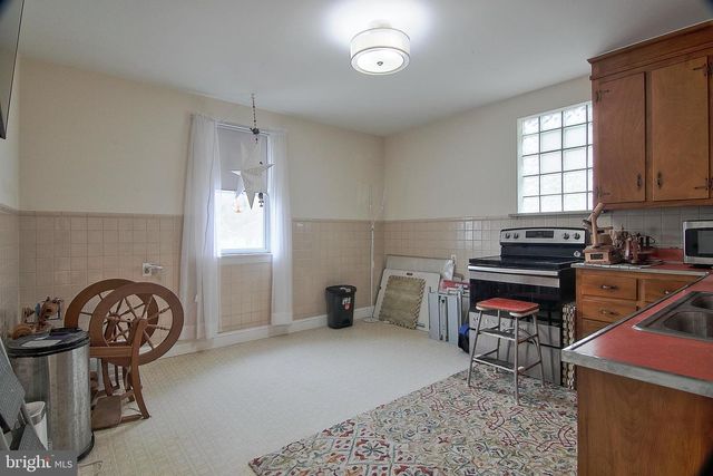 951 GROSSTOWN, Stowe, PA 19464