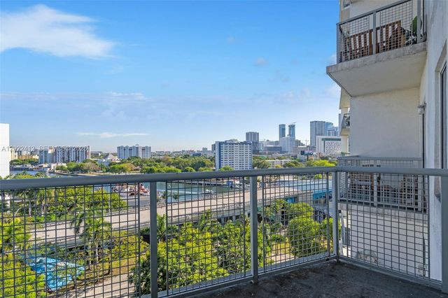 10 SW South River Dr 907, Miami, FL 33130