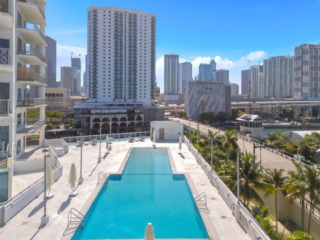 10 SW South River Dr 907, Miami, FL 33130