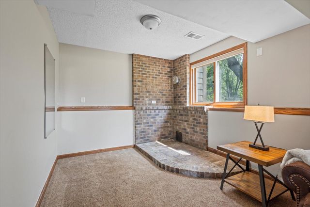 535 Nordic Lane, Troy Twp, WI 54016