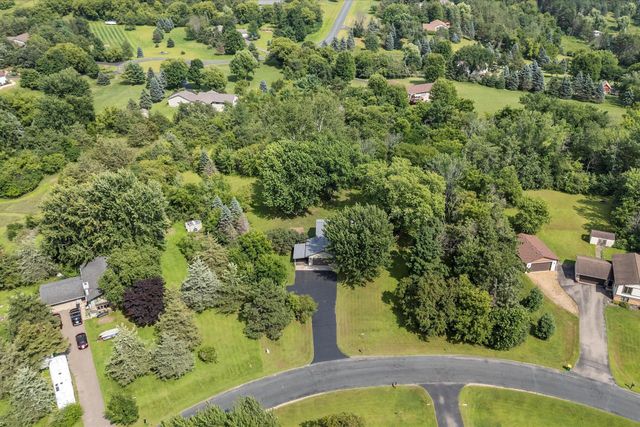 535 Nordic Lane, Troy Twp, WI 54016