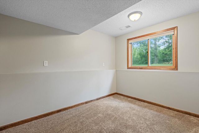 535 Nordic Lane, Troy Twp, WI 54016