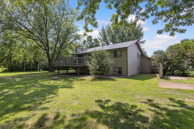 535 Nordic Lane, Troy Twp, WI 54016