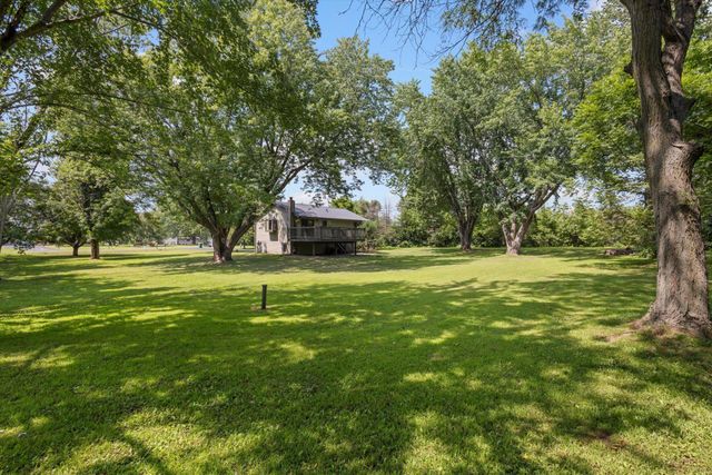 535 Nordic Lane, Troy Twp, WI 54016