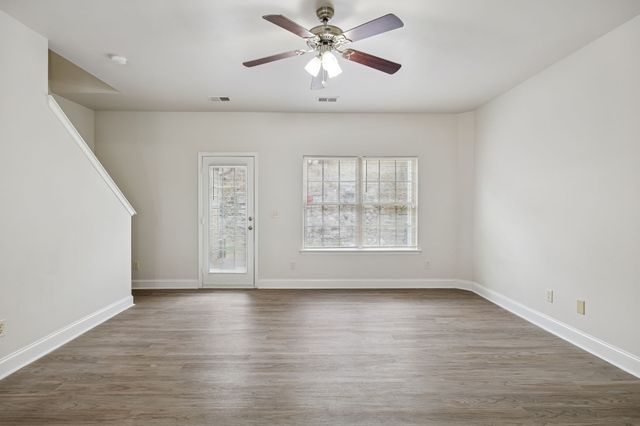 5170 Hickory Hollow Pkwy Unit 137, Antioch, TN 37013