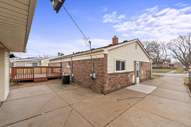 30684 Gladys Avenue, Westland, MI 48185