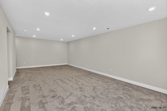 1669 22nd Avenue SE, Altoona, IA 50009