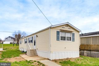 15 CONESTOGA MNR, Leola, PA 17540