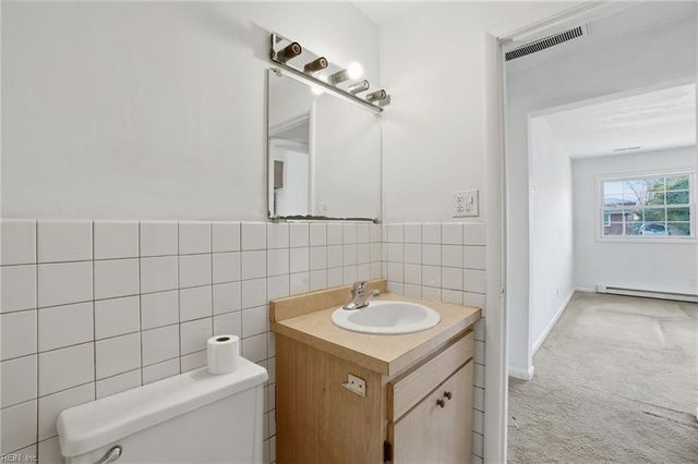 421 West LN, Virginia Beach, VA 23454