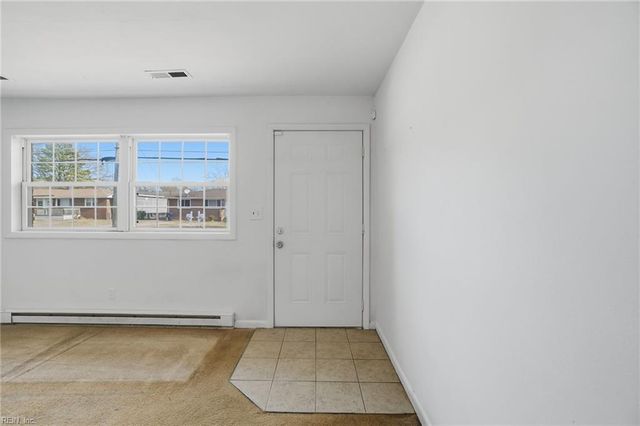 421 West LN, Virginia Beach, VA 23454