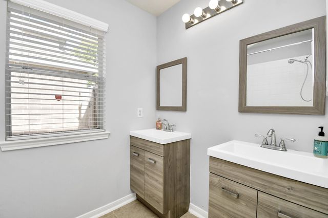 16827 Dunbar Grove Court, Sugar Land, TX 77498