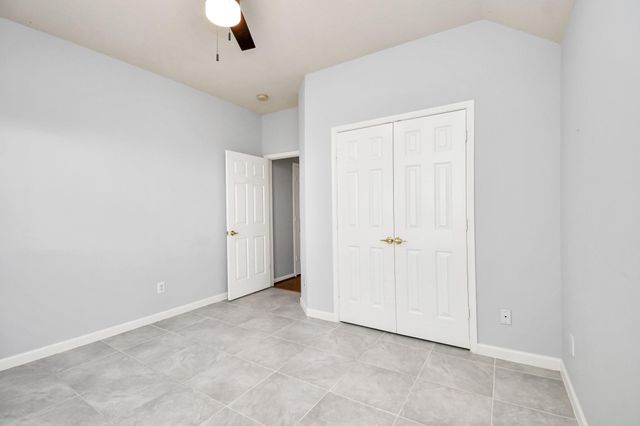 16827 Dunbar Grove Court, Sugar Land, TX 77498