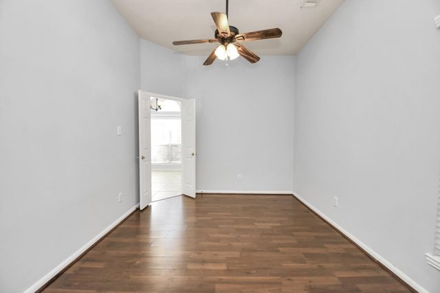 16827 Dunbar Grove Court, Sugar Land, TX 77498