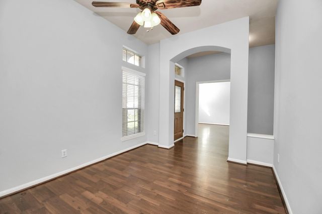 16827 Dunbar Grove Court, Sugar Land, TX 77498