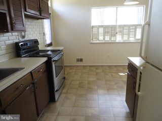 7722 HARWOOD PL, Springfield, VA 22152