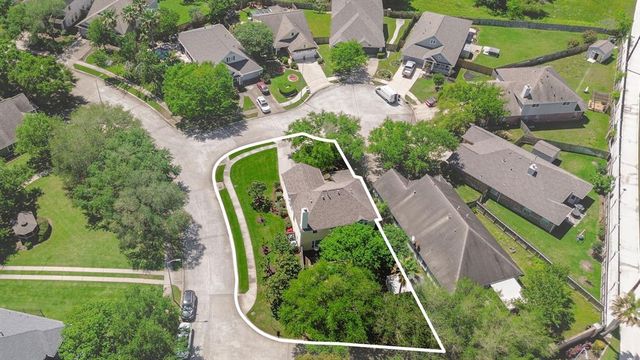 1415 Sunset Bay Court, Seabrook, TX 77586