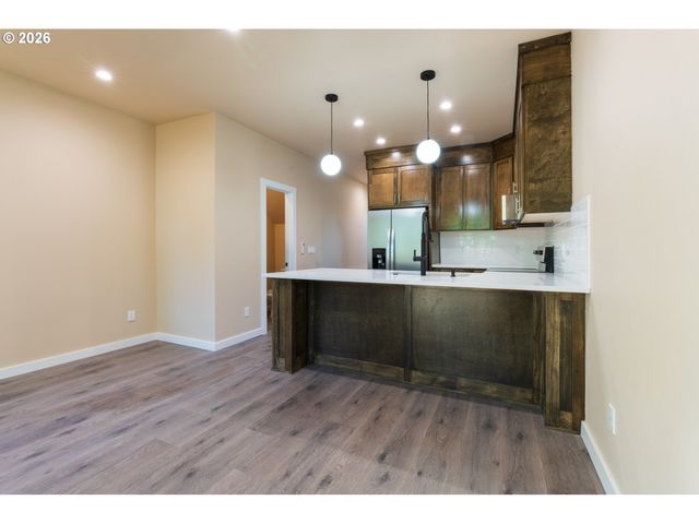 5122 Se 66TH Ave, Portland, OR 97206